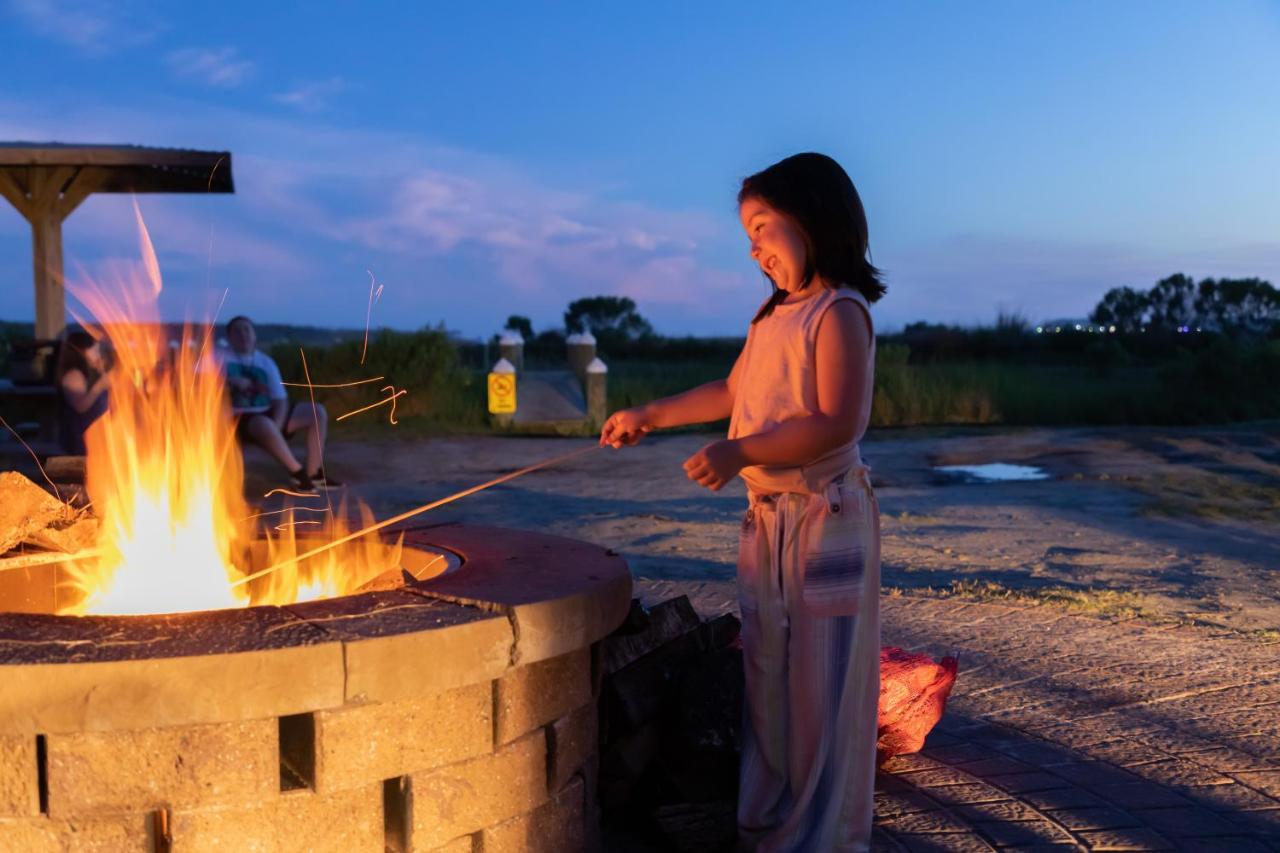 Jellystone Park Chincoteague Islandヴィラ エクステリア 写真